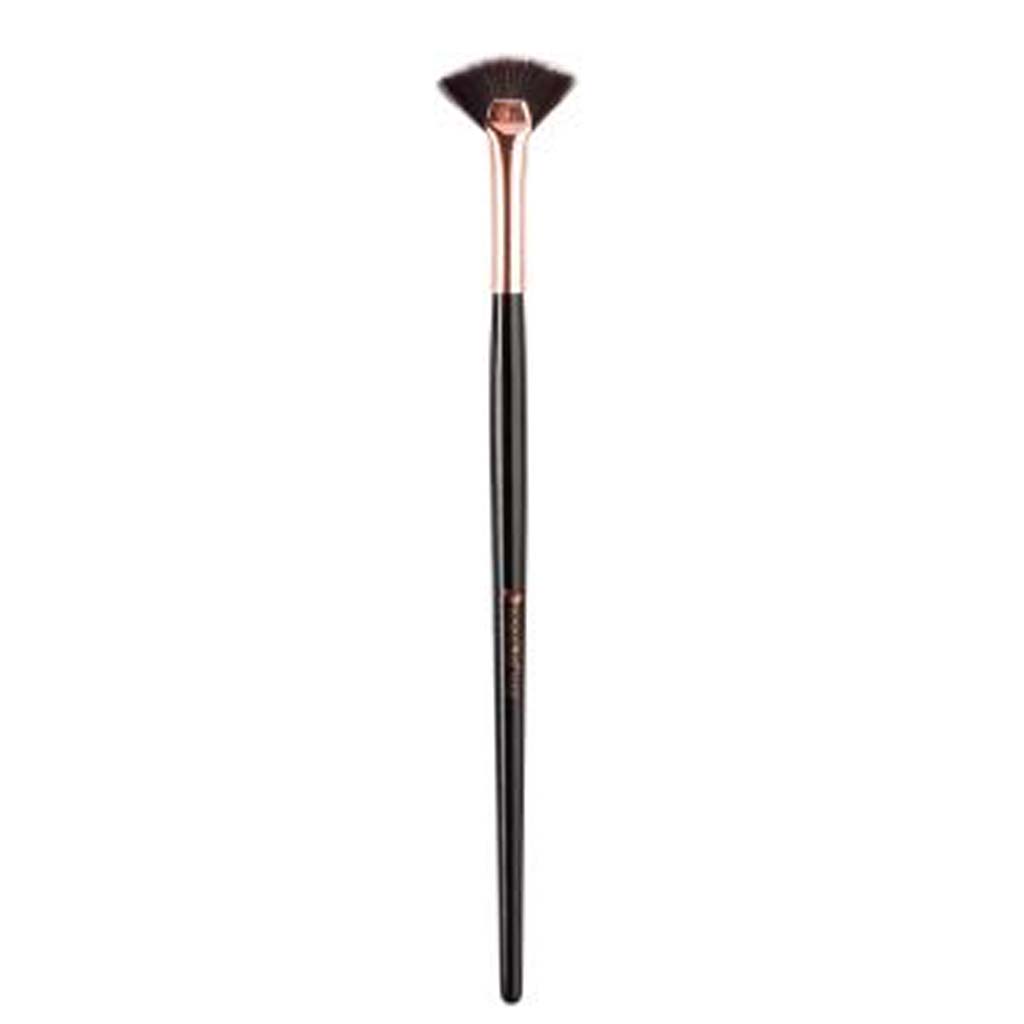 NASCITA Curved Eyelash Brush  0147