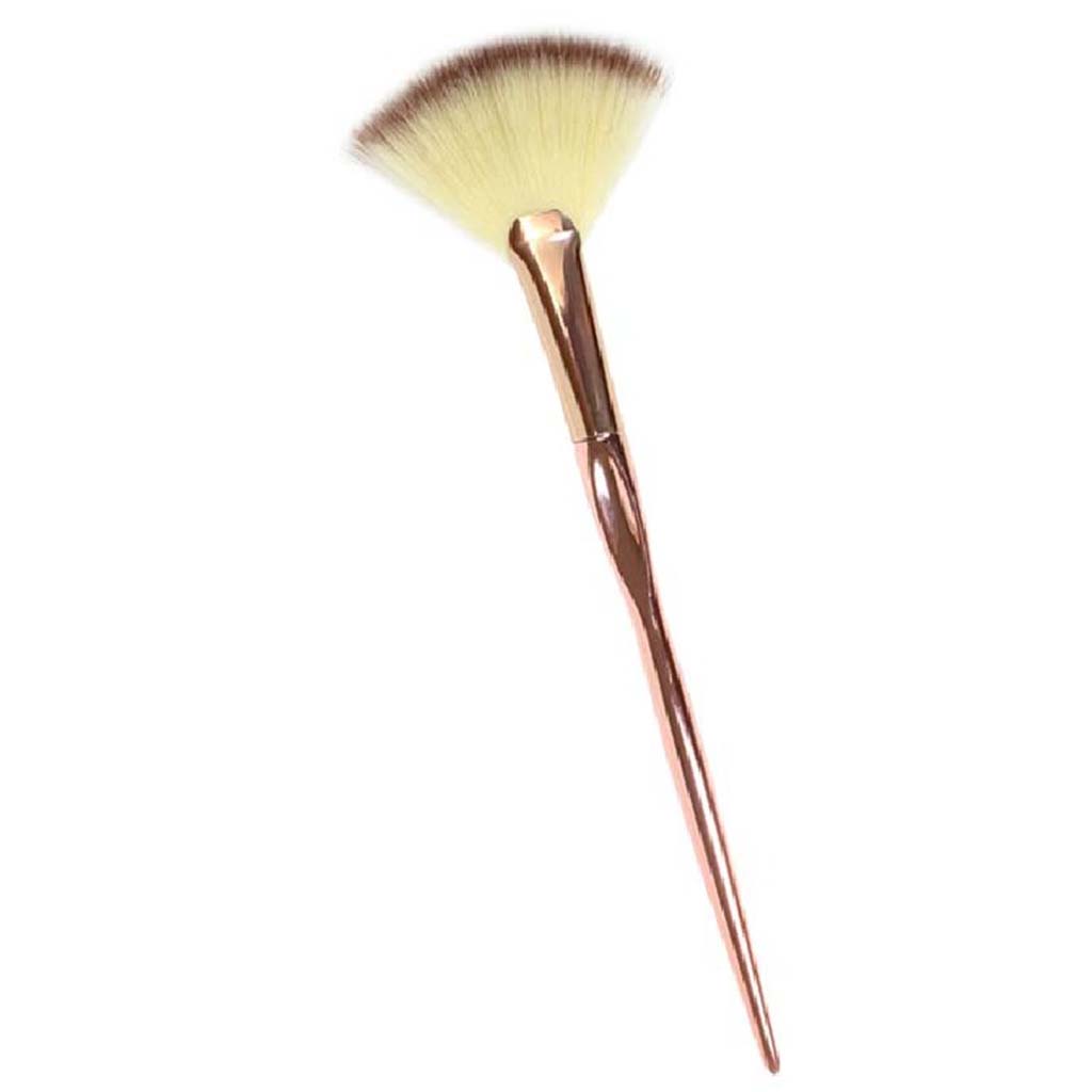 NASCITA Bronzy Glow Illuminator Brush SH0251